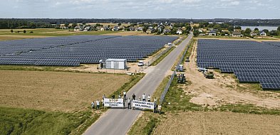 Gigantyczna farma fotowoltaiczna CORAZ BLIŻEJ. PIENIĄDZE czy krajobraz?