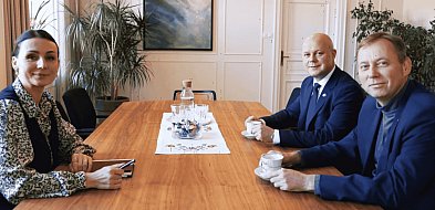 Nowe chodniki przy krajowej „21”. Załatwił to wójt Chwarzyński