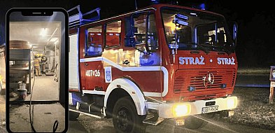 Pożar w Strudze. Zapaliły się trociny w piecu, na miejscu 22 strażaków