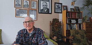 Bannerowy MYŚLICIEL z Kramarzyn. Prądzyński WYWALCZYŁ prawdę. Sąsiad potwierdza