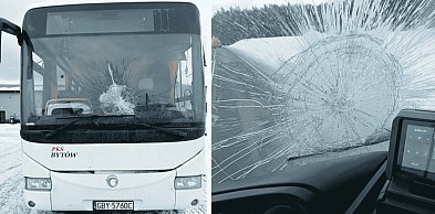 Zamarznięty jogurt JAK POCISK! Zuchwały ATAK WANDALA na autobus PKS Bytów
