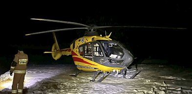 NOCNA AKCJA ratunkowa w Rokitach. Śmigłowiec LPR lądował po rannego seniora