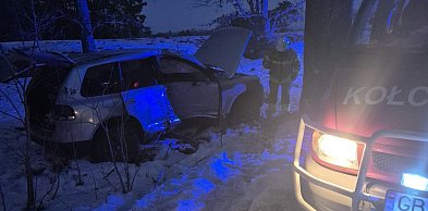 Jechał za szybko. Uderzył w drzewo między Darżkowem a Podwilczynem!