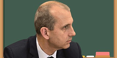 Stabilne pensje i demograficzna “BOMBA”. Trudna przyszłość oświaty w powiecie