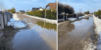 Niebezpieczna kałuża w Rzepnicy. Auta pod furtkami, skrzynka z prądem w wodzie