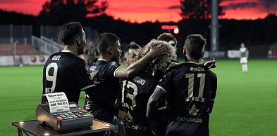 Bytovia za 1000 zł, inni za dziesiątki tysięcy. W Bytowie wybuchła WOJNA o stadion