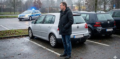 WZOROWY kierowca. Spowodował kolizję i sam zgłosił to policji-22438