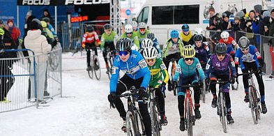 Bytów na kolarskiej fali. Złoty przełaj Czarka Konkola i medale Baszty-22795