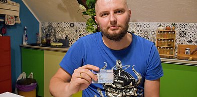 Wdzięczny niepełnosprawny. POMÓGŁ MU Kacper - kierowca z firmy Drutex-22834