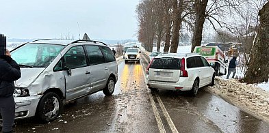 PECH do kwadratu na Lipowej: Jeden Volkswagen i dwie kolizje w kilka minut-22839