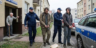 Okazja czyni złodzieja? FAŁSZYWI PRZYJACIELE ukradli emeryturę