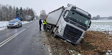 Spokojny tydzień. Ziemniaki w rowie i ZERO pijanych kierowców