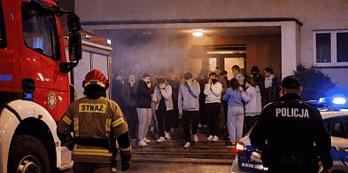 ZAGROŻENIE w internacie bytowskiego liceum. Ewakuowano 57 osób