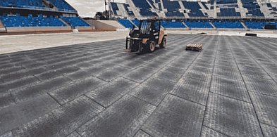 Dni Bytowa na stadionie. Murawę mają chronić specjalne maty za ponad 100 tys. zł