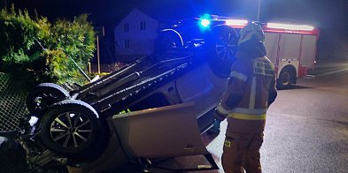 Dachowanie w Zagonach. Jedna osoba poszkodowana-21996