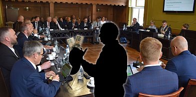 PODWYŻKI dla sołtysów i przewodniczących osiedli-22220