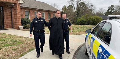 Były wikariusz z parafii w Ugoszczy ARESZTOWANY-22453