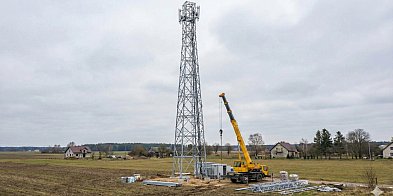 Stalowy KOLOS wyrasta z ziemi. Będzie zasięg!-22643