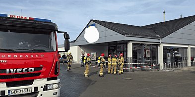 AWANTURA w markecie. Znana jest przyczyna rozpylenia ga