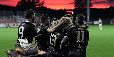 Bytovia za 1000 zł, inni za dziesiątki tysięcy. W Bytowie wybuchła WOJNA o stadion