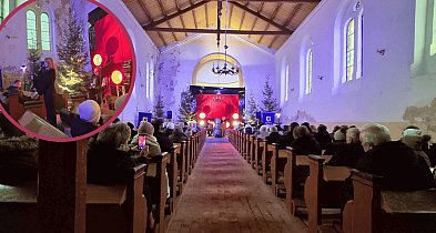 PIĘKNY KONCERT kolęd w klimatycznym zabytku w Ugoszczy