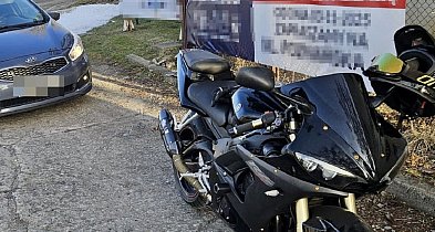 Motocyklista z bytowskiego bez uprawnień. Jednoślad trafił na parking!