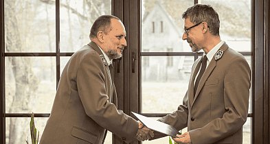 Z dyrektorskiego fotela do lasów młodości. Jarosław Czarnecki nowym nadleśniczym