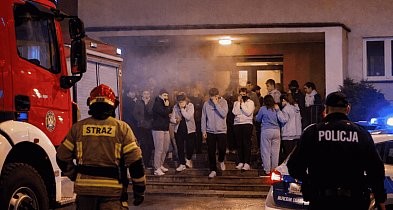 ZAGROŻENIE w internacie bytowskiego liceum. Ewakuowano 57 osób