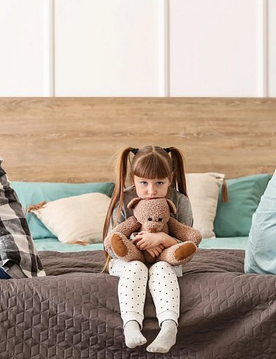 WOJNA RODZICÓW, skarga na dyrektorkę i dziecko pośrodku. Głośna sprawa z Rokit-21752