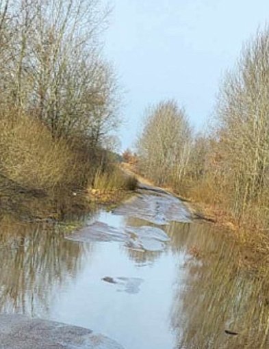 Budżet powiatu bytowskiego na 2026 r. MNIEJ PIENIĘDZY, WIĘCEJ OSTROŻNOŚCI-22637