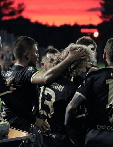 Bytovia za 1000 zł, inni za dziesiątki tysięcy. W Bytowie wybuchła WOJNA o stadion