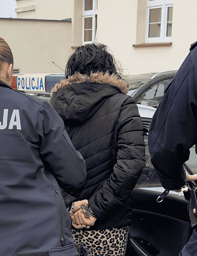 Dozór i ZAKAZ wyjazdu z kraju dla cmentarnej złodziejki z Łupawy