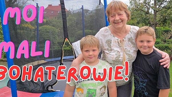 MOI MALI BOHATEROWIE. Maciek i Kacper pomogli emerytce