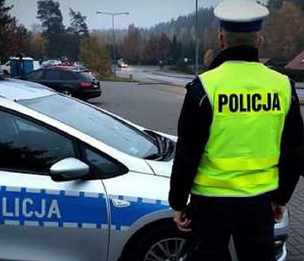 Wszystkich Świętych. Wzmożona ilość kontroli i apel bytowskich służb!-21764