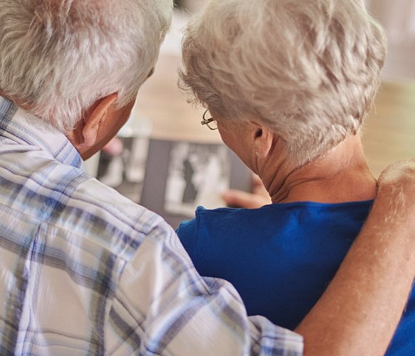 Seniorzy mają powód do radości. Projekt „Godna emerytura” trafił do Sejmu-21782