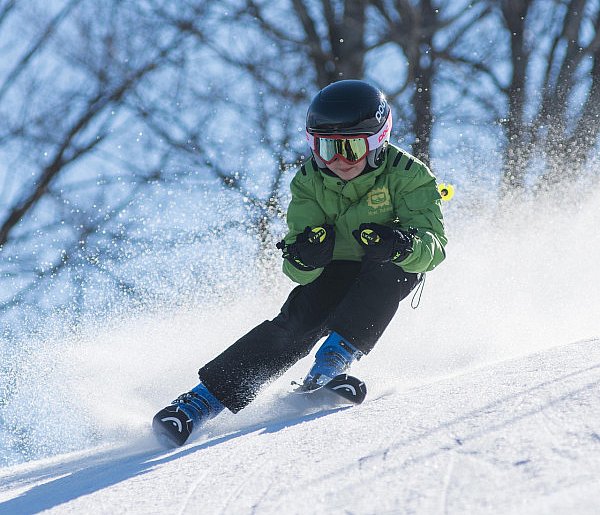 Ferie zimowe po nowemu. Decyzja MEN rozwścieczyła tysiące rodziców-21831