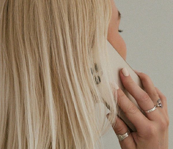 Bytów: OSZUKANA na ponad 50 TYSIĘCY złotych! Chciała ratować oszczędności!-21839