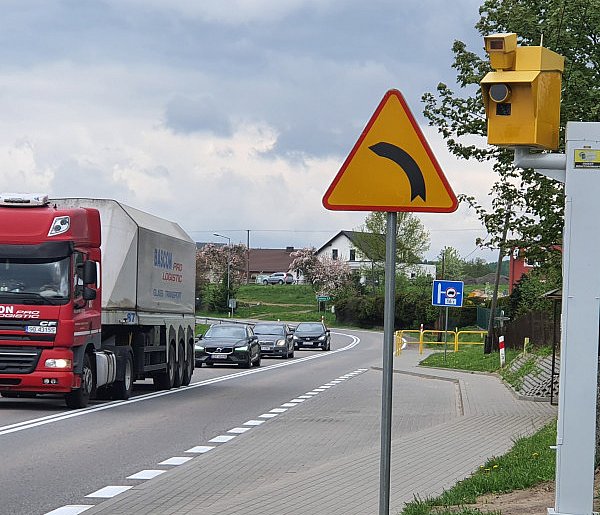 Fotoradar w Półcznie działa pełną parą. Ponad 1300 wykroczeń-22239