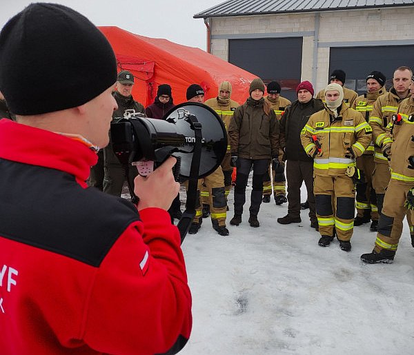 Kiedy liczy się każda minuta, las staje się labiryntem. OSP Tuchomie szkoli służby-22838