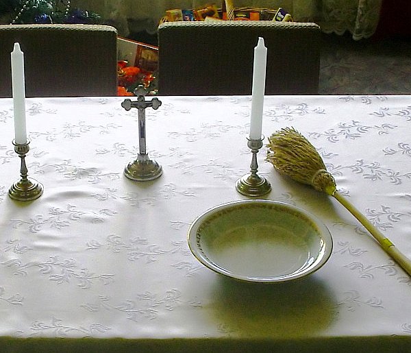 Polacy nie chcą już tak przyjmować księdza. Jest wyraźny sygnał