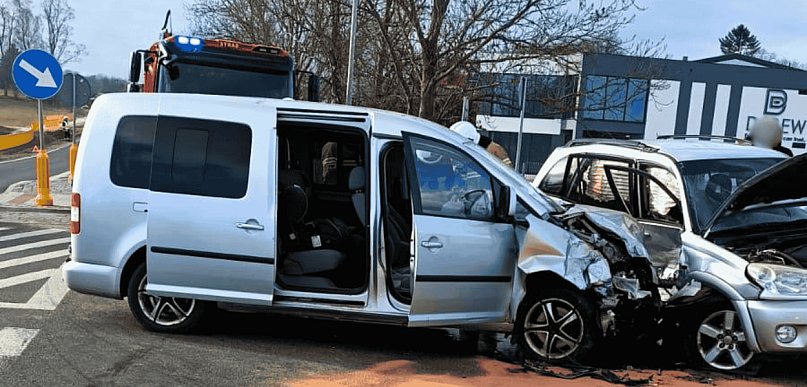 Wypadek w Świątkowie poza bytowską policją. Przyczyna to syn funkcjonariuszki