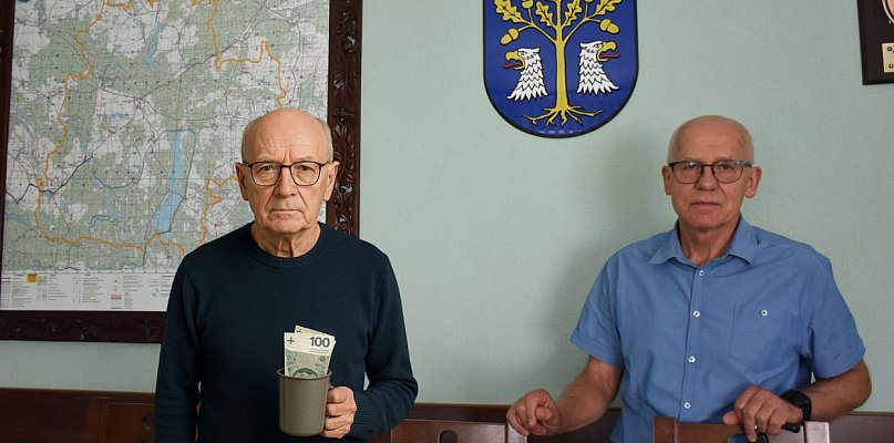 PODWYŻKA Klasy zatwierdzona i rozszerzona - wyższe diety radnych i sołtysów - 21696