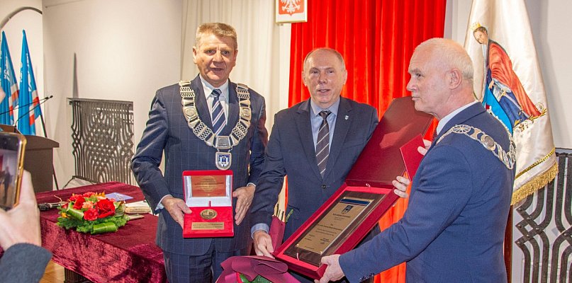 Nowy Honorowy Obywatel Bytowa. Tytuł dla profesora Obracht-Prondzyńskiego! - 21746