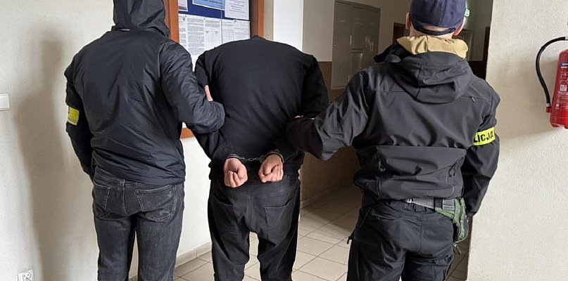 Zapłacili Kolumbijczykowi za samochód ZABAWKOWYMI BANKNOTAMI! [VIDEO] - 21917