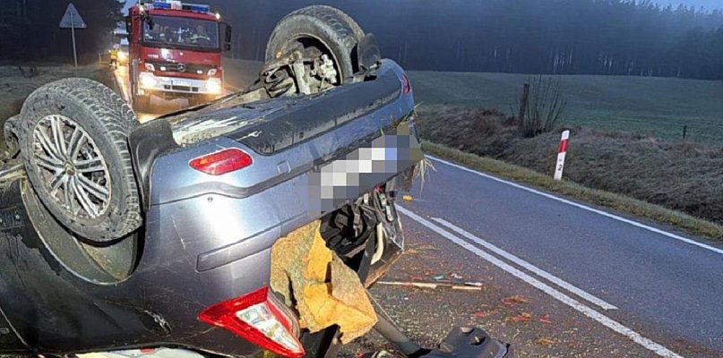 Niebezpieczne dachowanie na DW-212! Ruch odbywa się WAHADŁOWO! - 21965