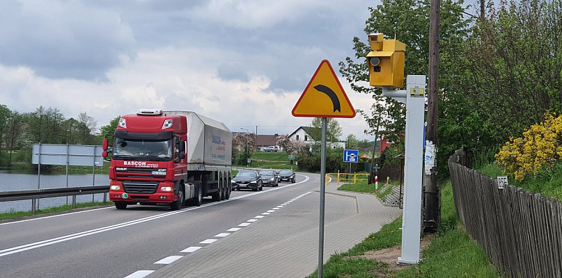 Fotoradar w Półcznie działa pełną parą. Ponad 1300 wykroczeń - 22239