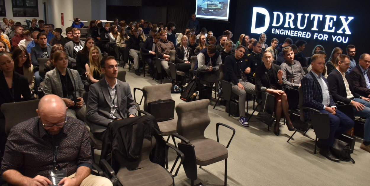 Firma Drutex po raz piąty zorganizowała konferencję „Okno na budownictwo”