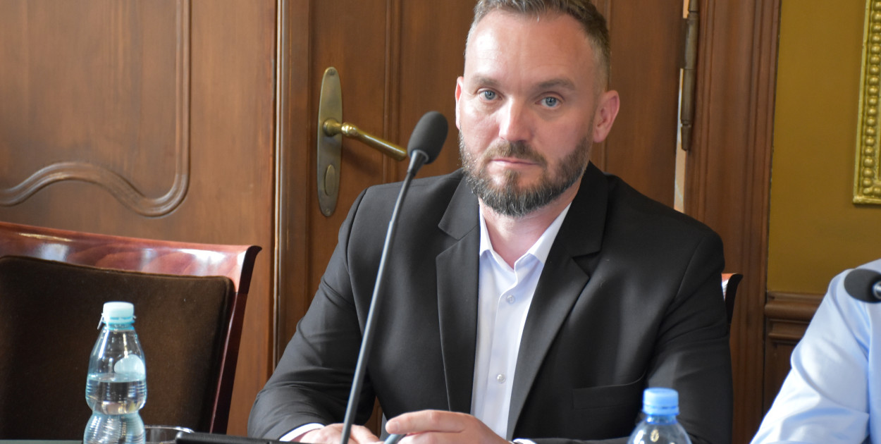 Niektórzy kierowcy twierdzą, że radny Krzysztof Zwara nie sprawdza się na powierzonym mu stanowisku