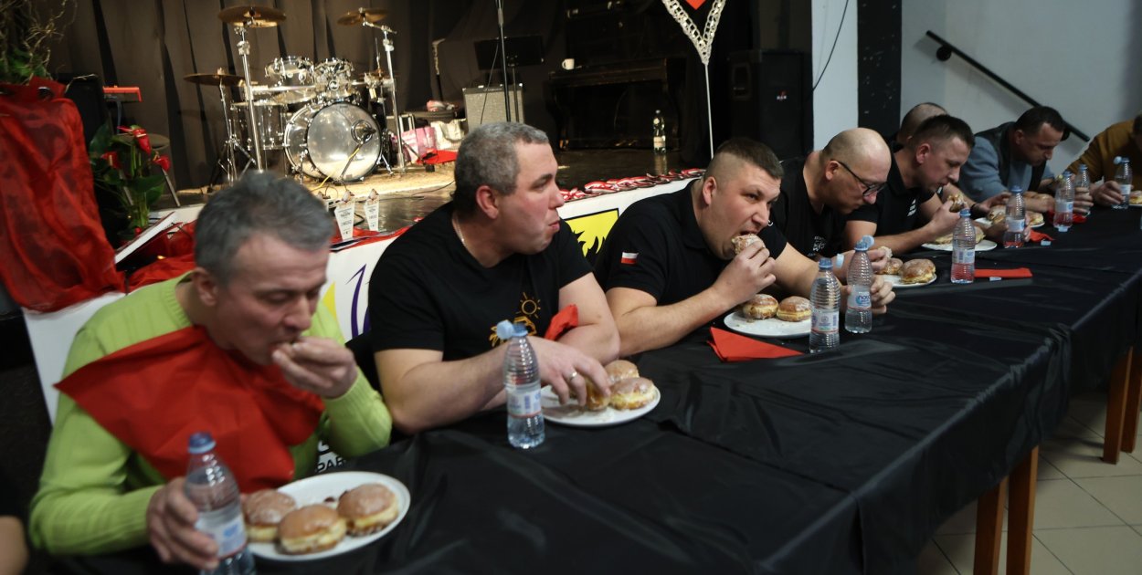 Słodka rywalizacja. Znamy największego ŁAKOMCZUCHA w Parchowie! [FOTO]