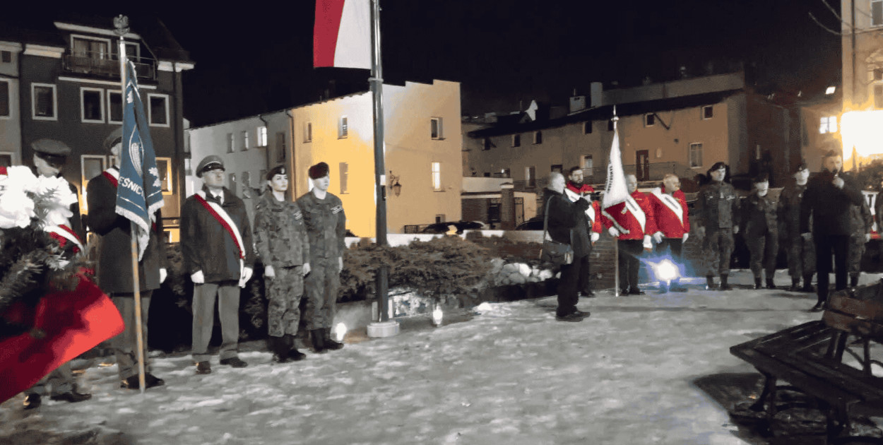 Obchody Dnia Żołnierzy Wyklętych w Bytowie: Hołd Niezłomnym i siła patriotyzmu